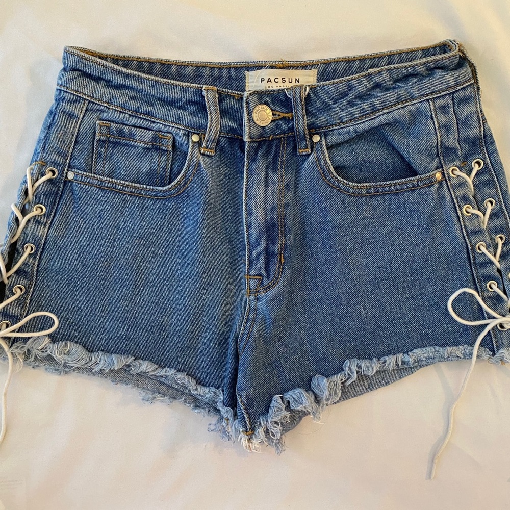 PACSUN TIE SHORTS